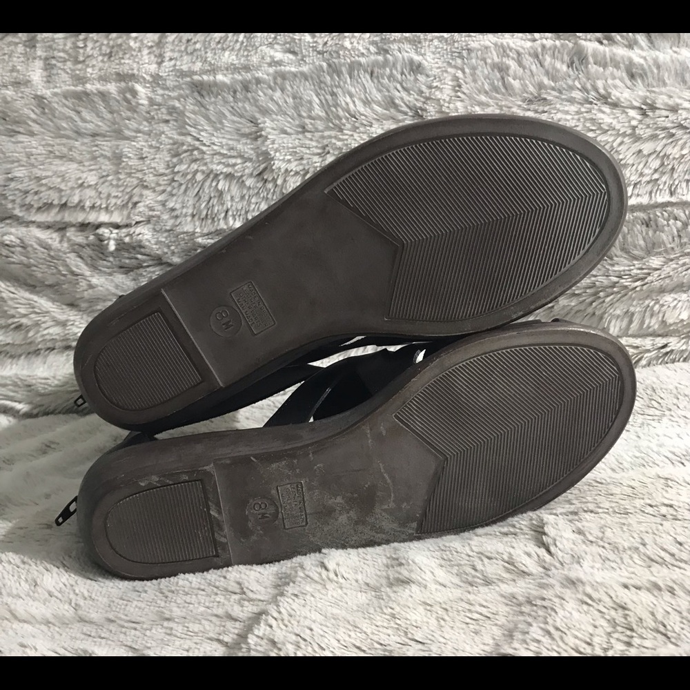 sandals - Picture 5 of 6